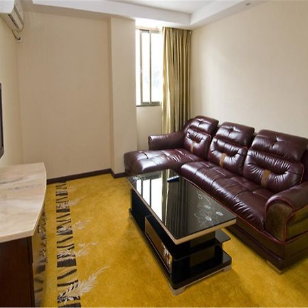 Lu Jiang Tian Yue Hotel Гуанчжоу Экстерьер фото